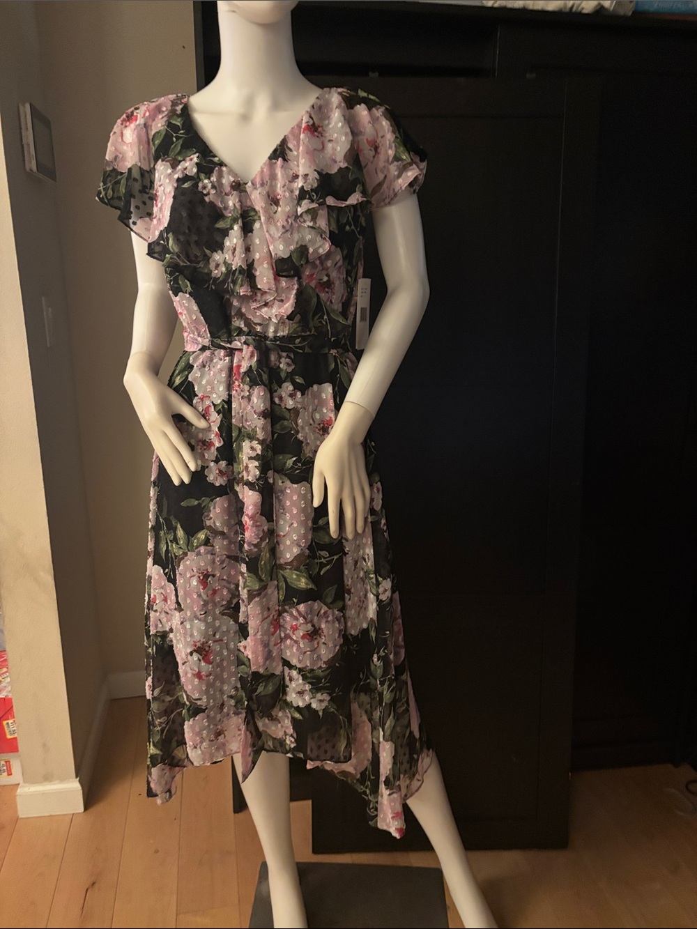 julia jordan Black High-Low Floral Midi Dress with Pink Blooms